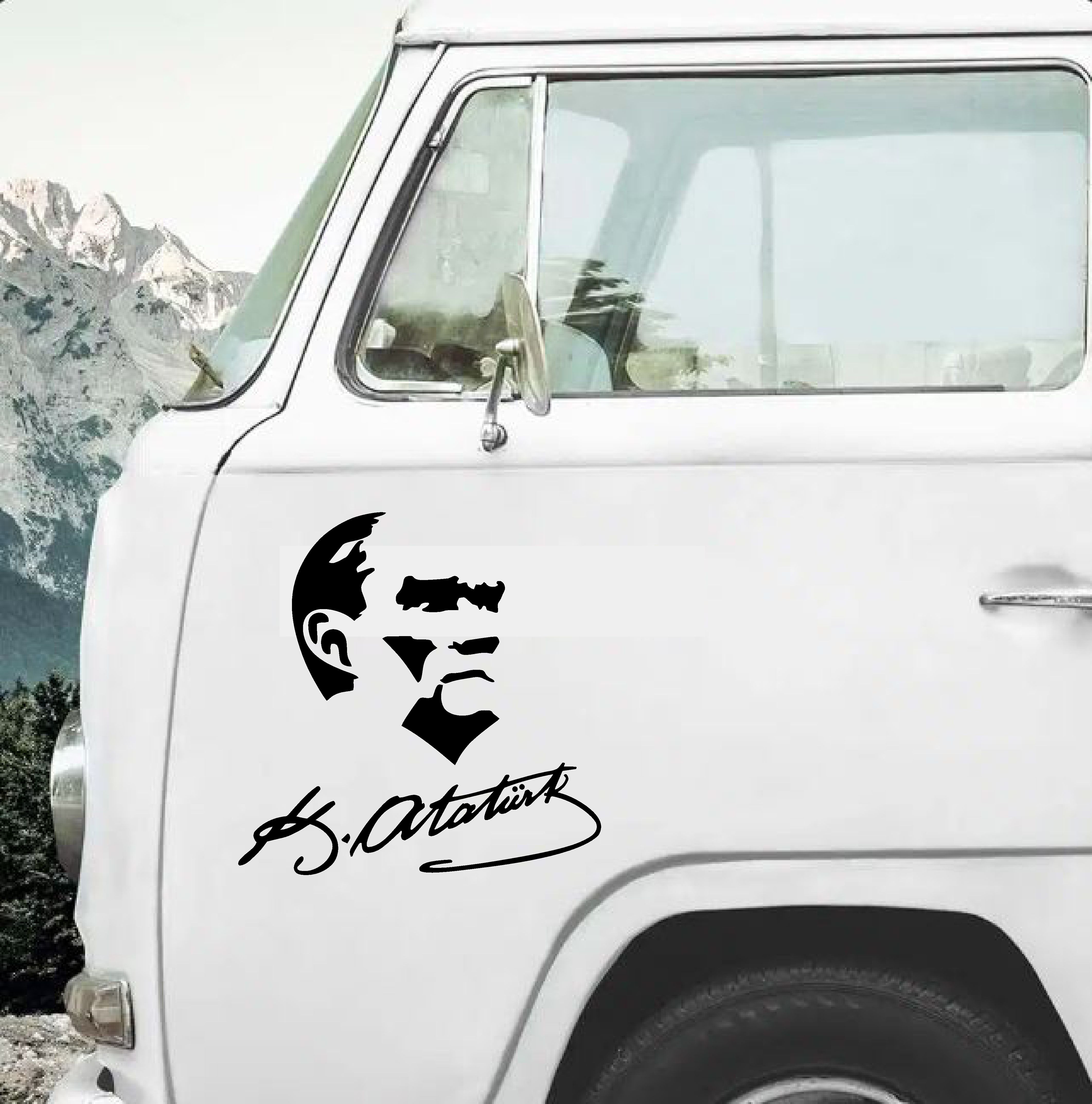 Atatürk Si̇let Ve İmza Sti̇cker - Mustafa Kemal Atatürk Başbuğ Büyük Türk Sti̇cker -Araba Oto Motosi̇klet Karavan Cam Sti̇cker - 00319 12X12 Cm 
