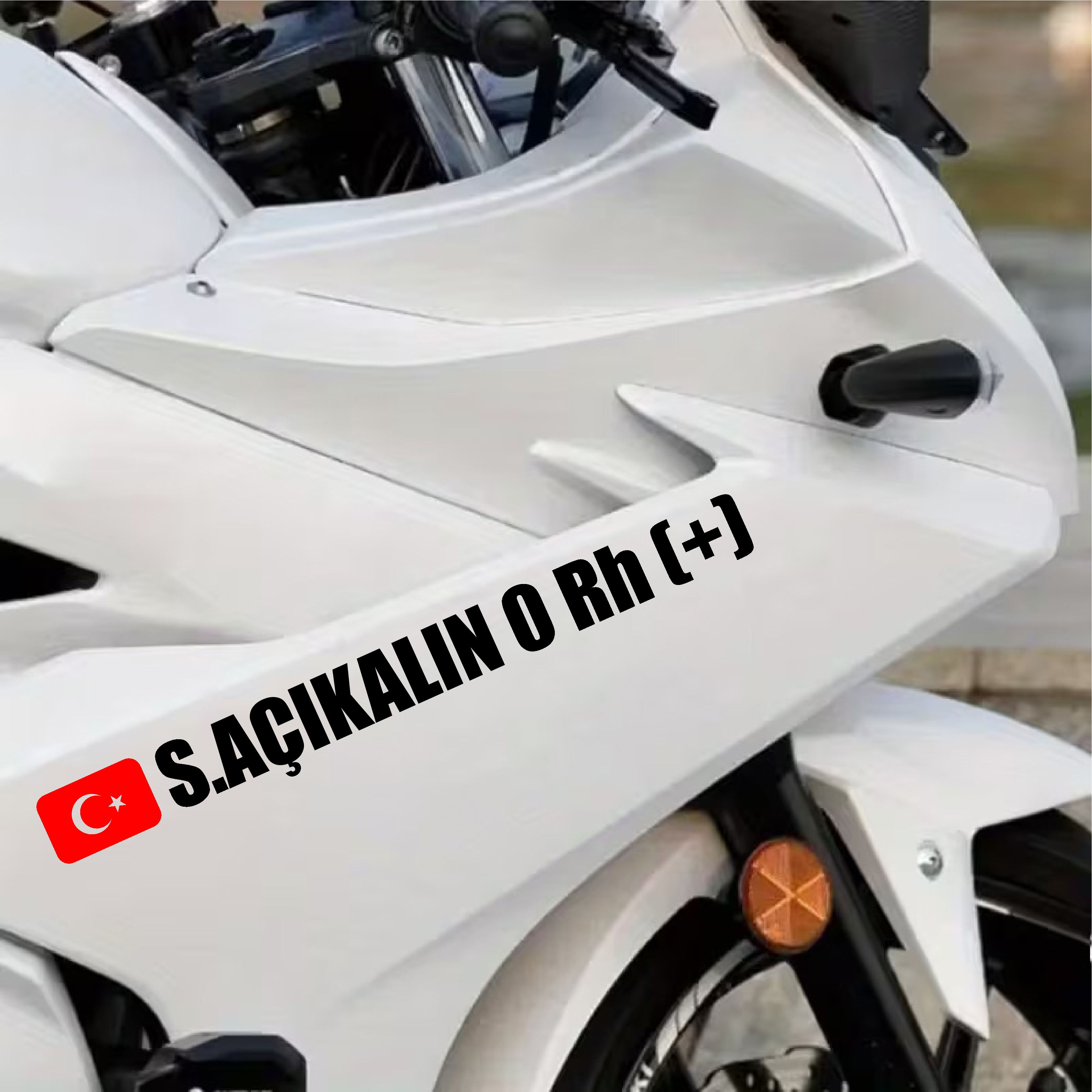 Bayraklı Ad Soyad Kan Grubu Sti̇cker 2 Adet - Motosi̇klet Araba Oto Cam Sti̇cker - 00315 12 Cm 