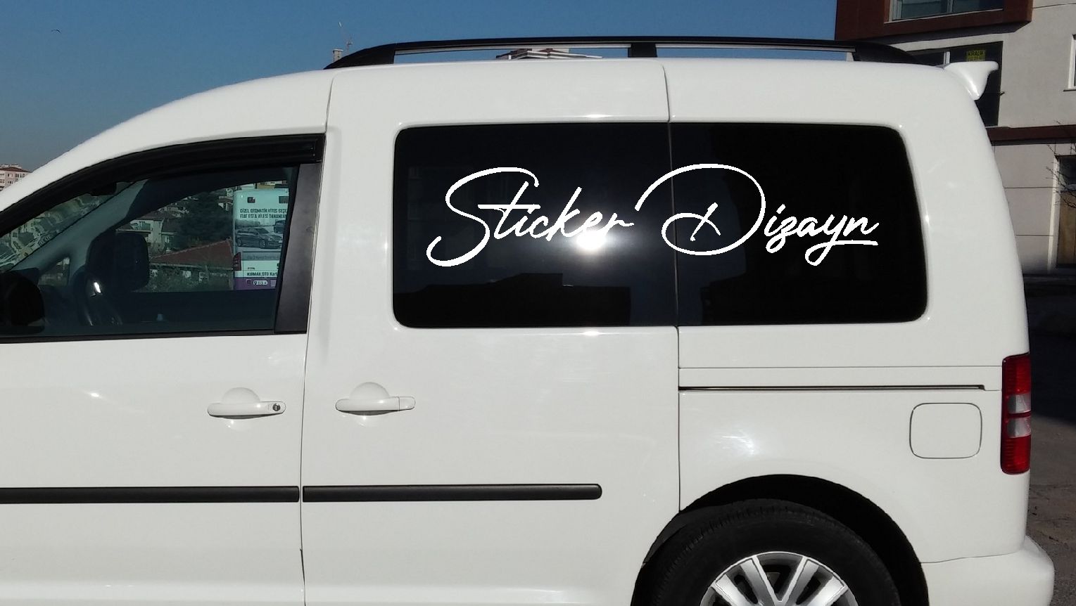 Ki̇şi̇ye Özel Yazı Sti̇cker, Ad Soyad Sti̇cker, İsi̇m Soyi̇si̇m Sti̇cker, Araba Oto Motosi̇klet Sti̇cker 02513 15 Cm 