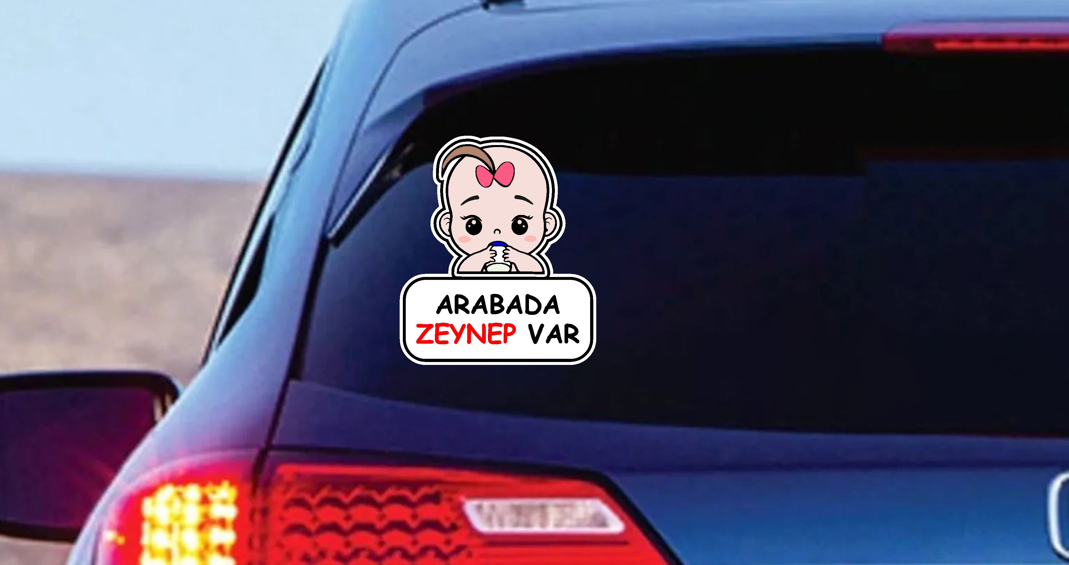 Ki̇şi̇ye Özel Arabada Bebek Var Sti̇cker - Araba Oto Araç Cam Sti̇cker - 00308 15X13 Cm 