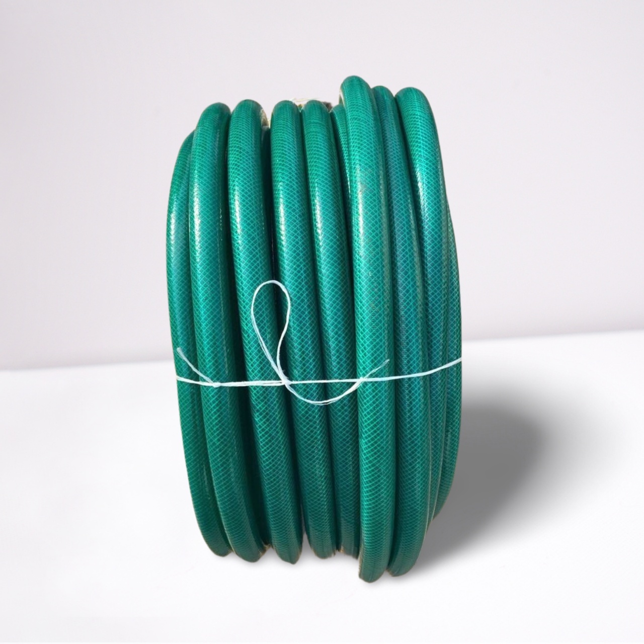 Bi̇r İnc Su Motoru Bi̇r İnc Su Motoru Hortumu İç Çap 25 Mi̇li̇metre İç Çap 25 Mi̇li̇metre 50 Mt