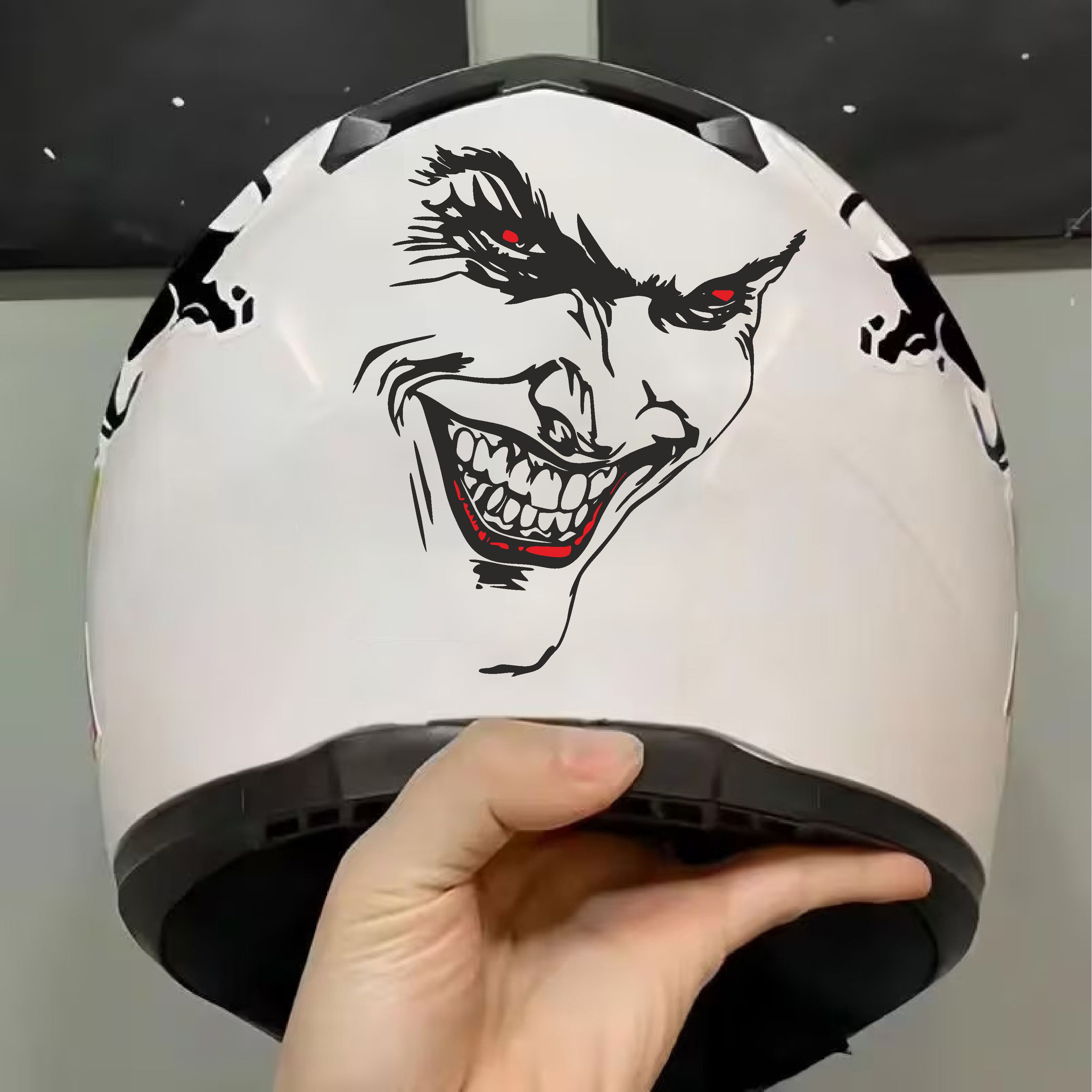 Joker Sti̇cker - Batman Gotham Ci̇ty Sti̇cker - Araba Oto Cam Motosi̇klet Karavan Sti̇cker - 00057 12X10 Cm 