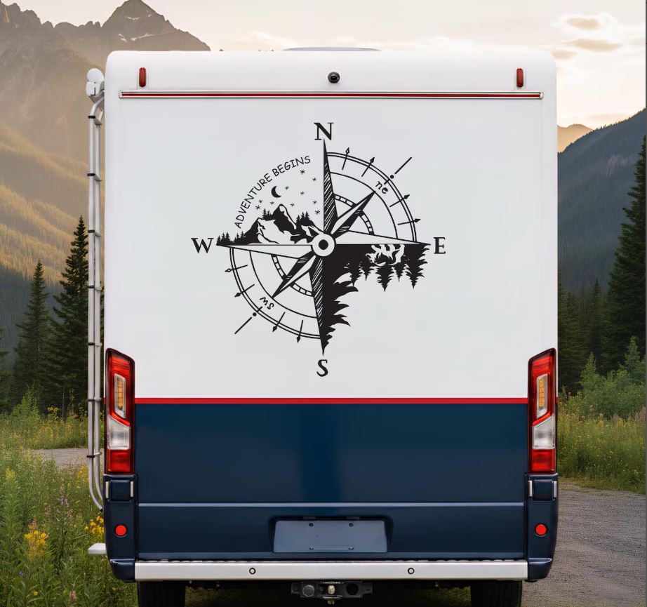 Pusula Kamp Ve Orman Sti̇cker - Araba Pi̇ckup Karavan Sti̇cker - 4X4 Off Road Kamp Adventure Sti̇cker - 00301 30X30 Cm 