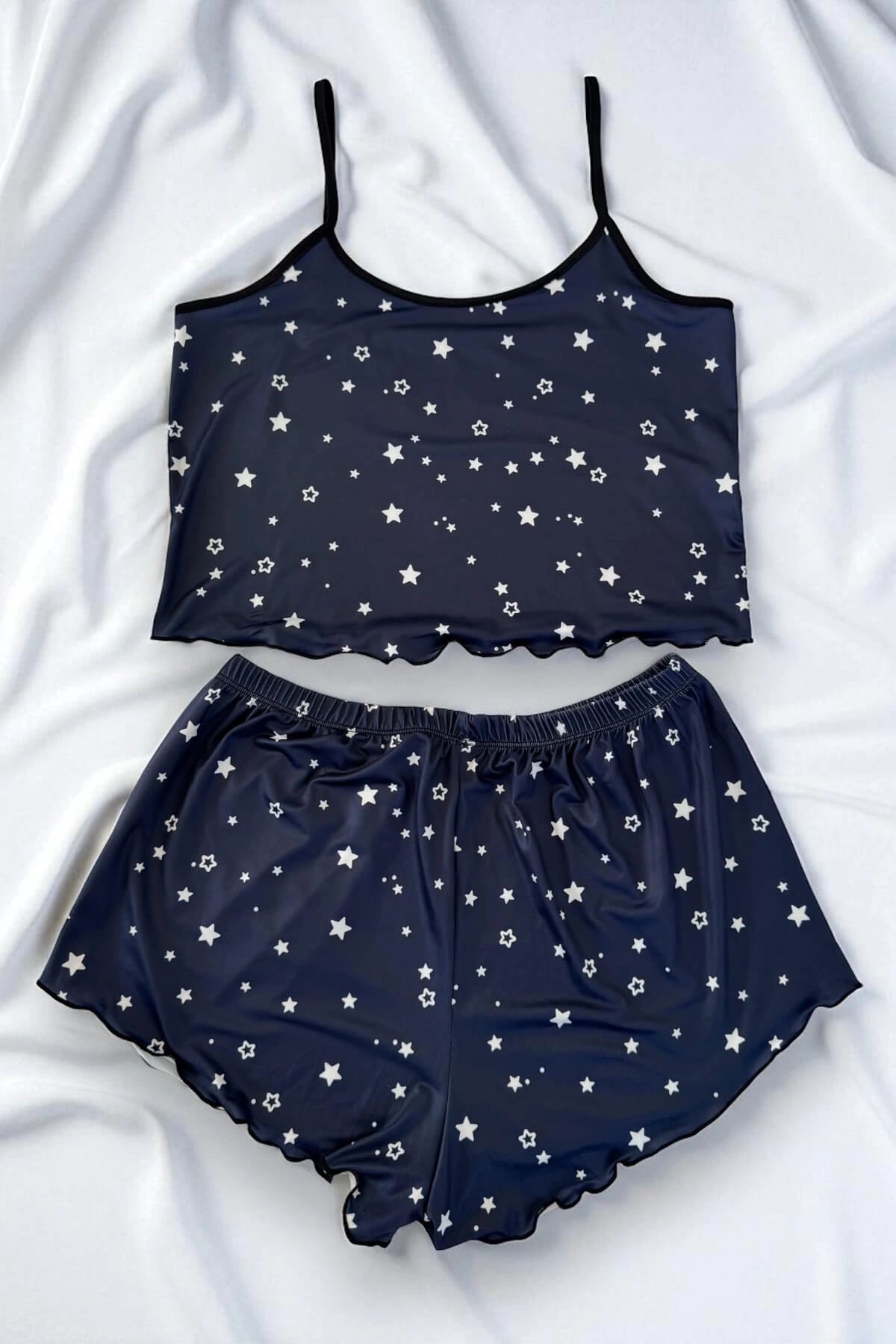 Leyna Yıldız Desenli̇ Laci̇vert Şortlu Pi̇jama Takımı