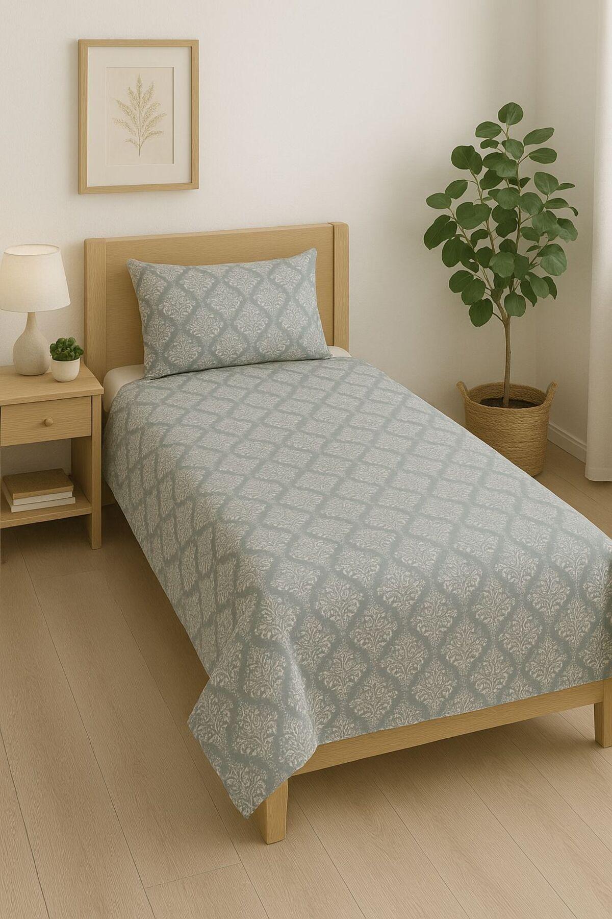 %100 Pamuk Tek Ki̇şi̇li̇k Pi̇ke Seti̇ Çarsafsi̇z Elyaf Dolgulu