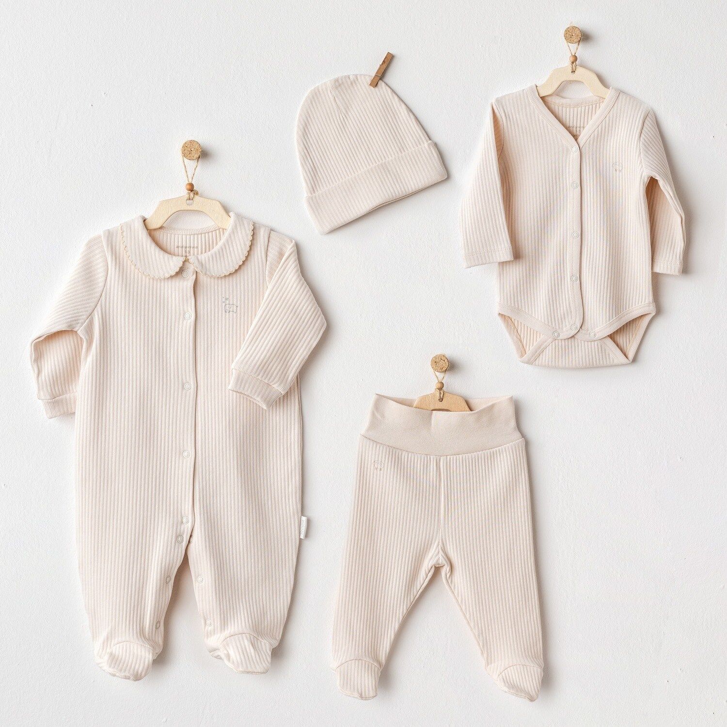 Andywawa Ac25189 Bear Ti̇me 4 Lü Hastane Çıkışı Li̇ght Bei̇ge