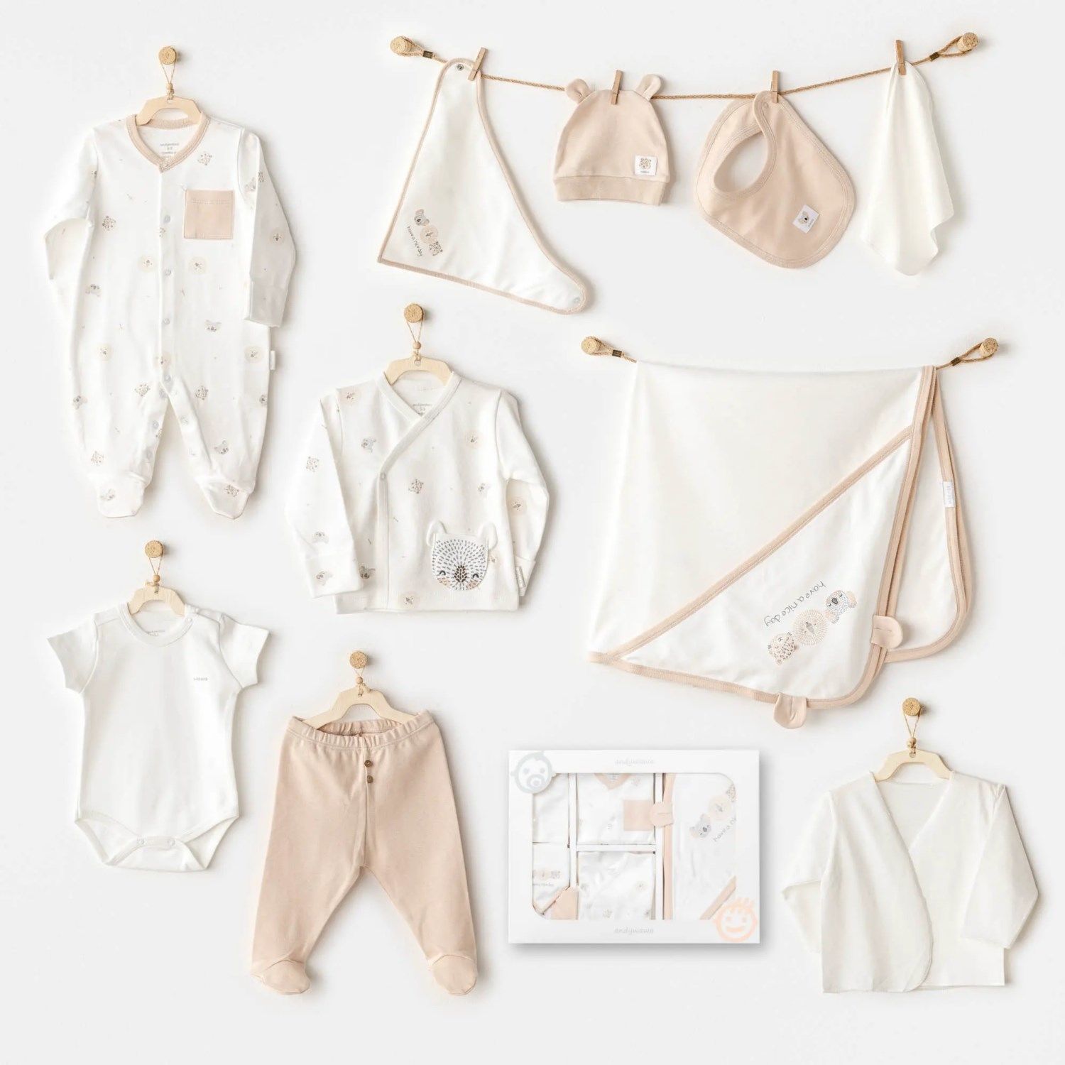 Andywawa Ac25851 Happy Ani̇mals 10 Lu Hastane Çıkışı Ekru