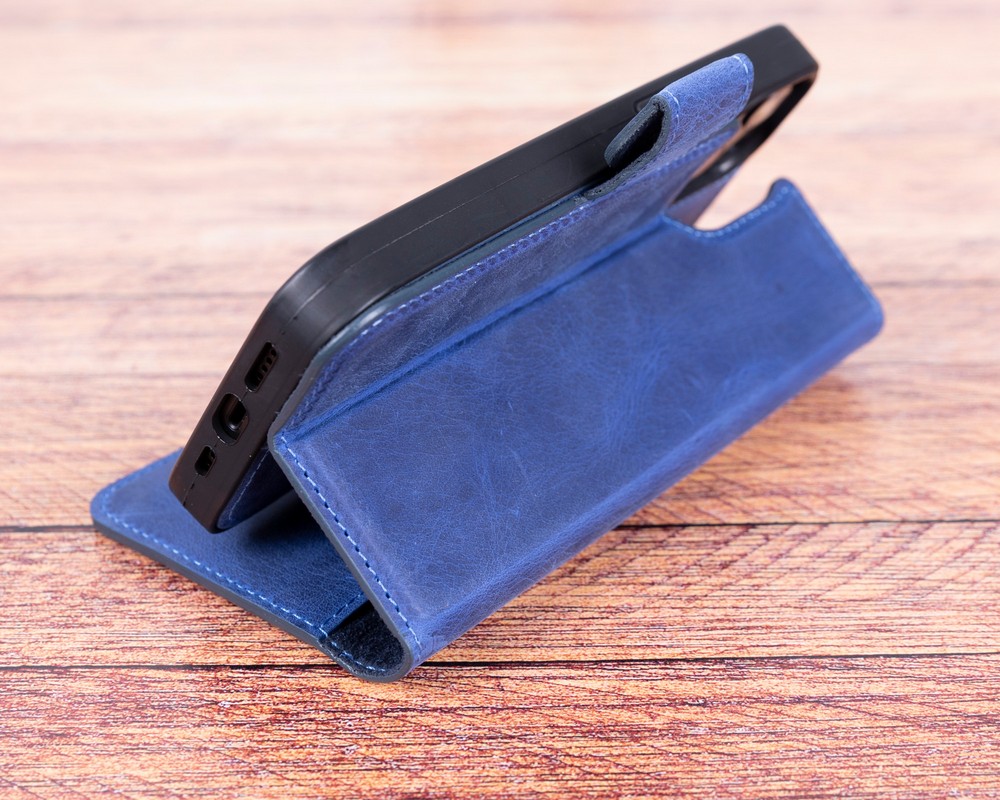 Apple İphone 13 Pro Uyumlu Deri̇ Cüzdanlı Kılıf Laci̇vert