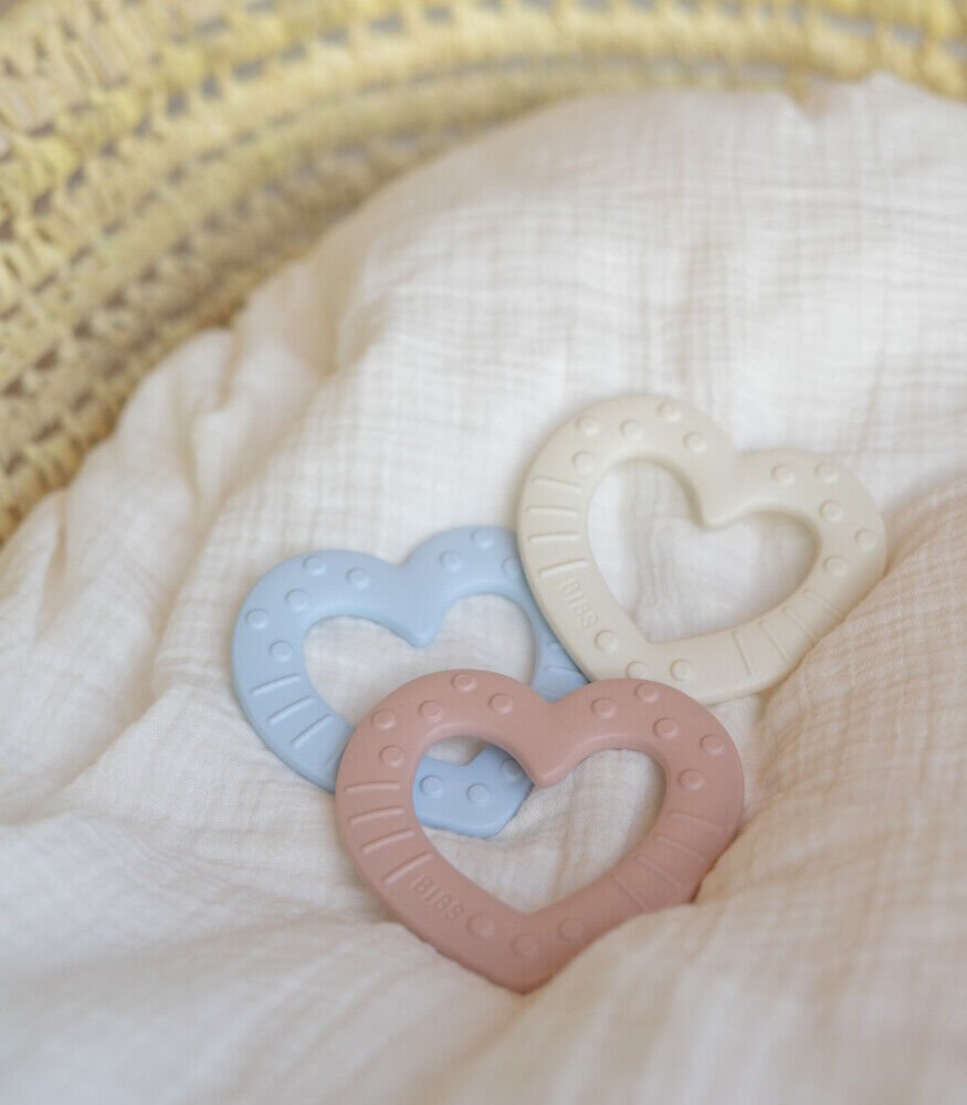 Bi̇bs Baby Bi̇ti̇e Di̇ş Kaşıyıcı Heart - Pi̇nk Plum