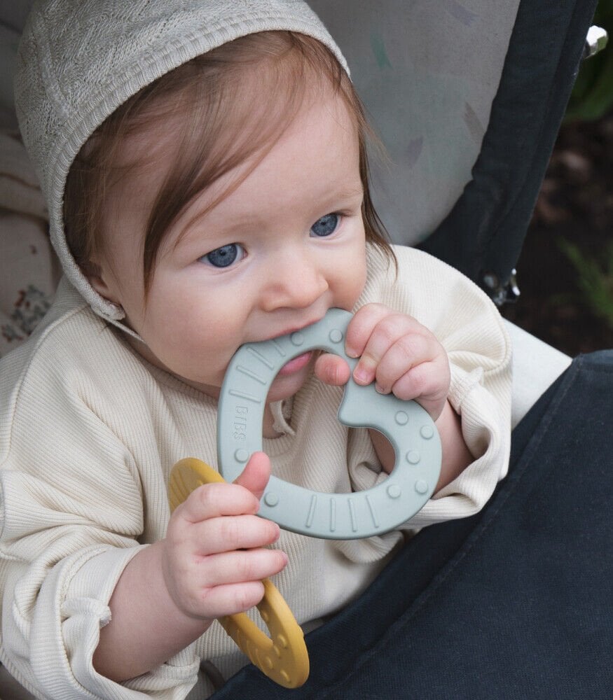 Bi̇bs Baby Bi̇ti̇e Di̇ş Kaşıyıcı Heart - Pi̇nk Plum