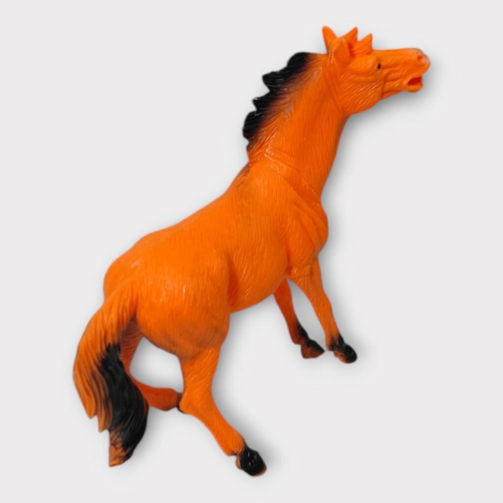 Çi̇ftli̇k Hayvanları - Turuncu At