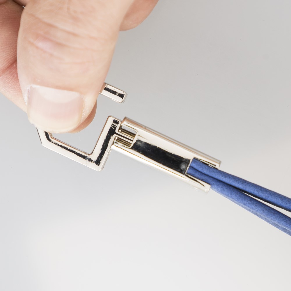 Deri̇ Anahtarlık Bkr16 G21 Mavi̇