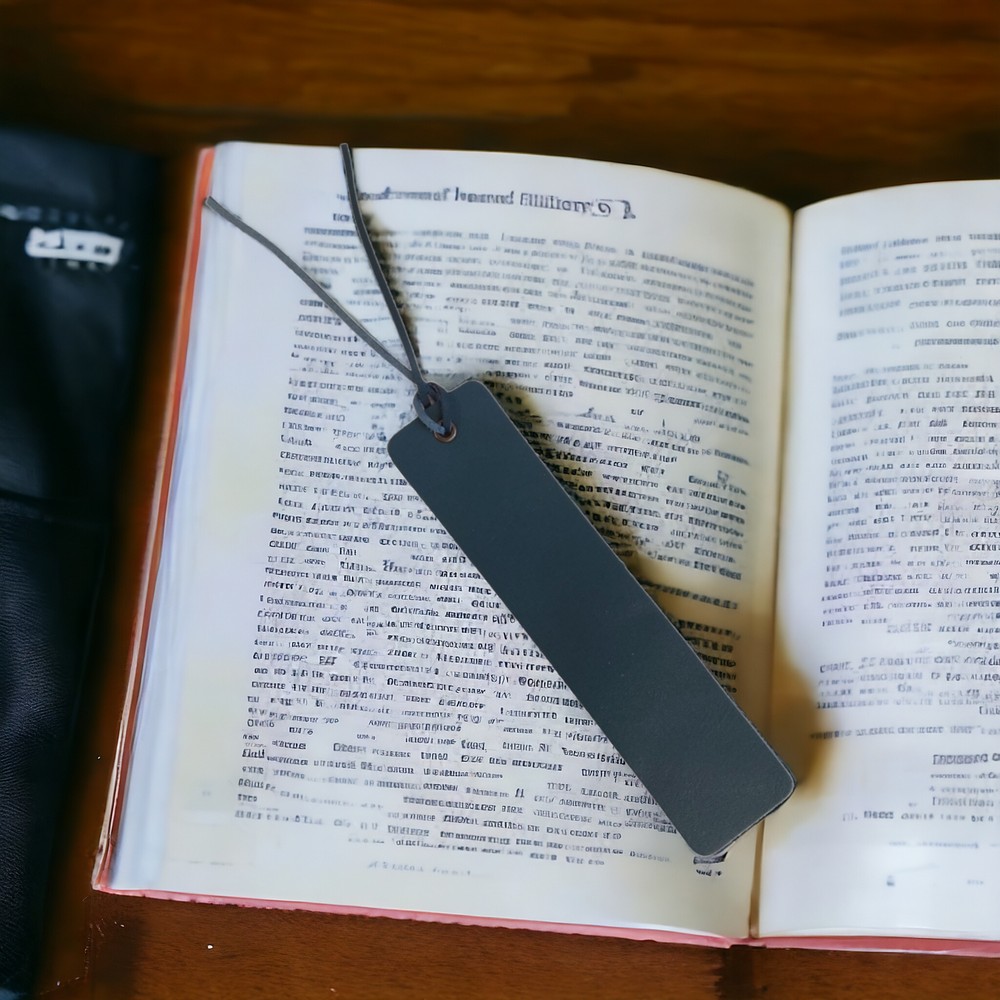 Deri̇ Ki̇tap Ayracı, Mavi̇