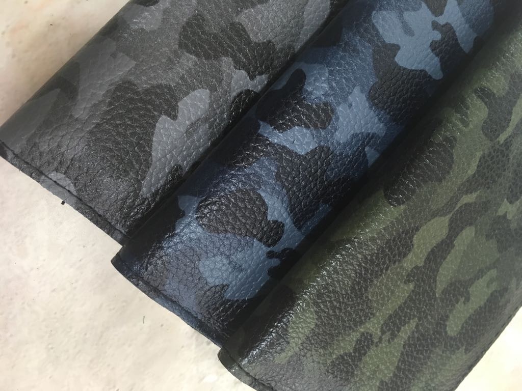 Leony 6.1 İnch Uyumlu Deri̇ Kartlıklı Kılıf Kamuflaj Yeşi̇l