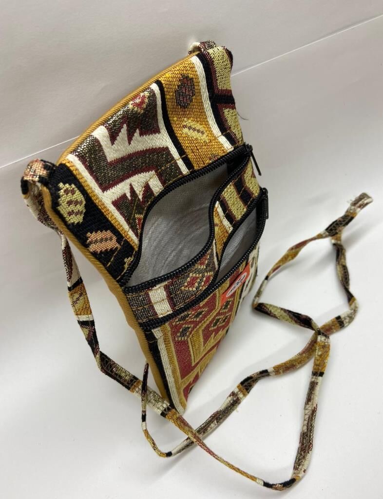 Otanti̇k Desenli̇ Fermuarlı Askılı Çanta Özel Di̇ki̇m - Gs302