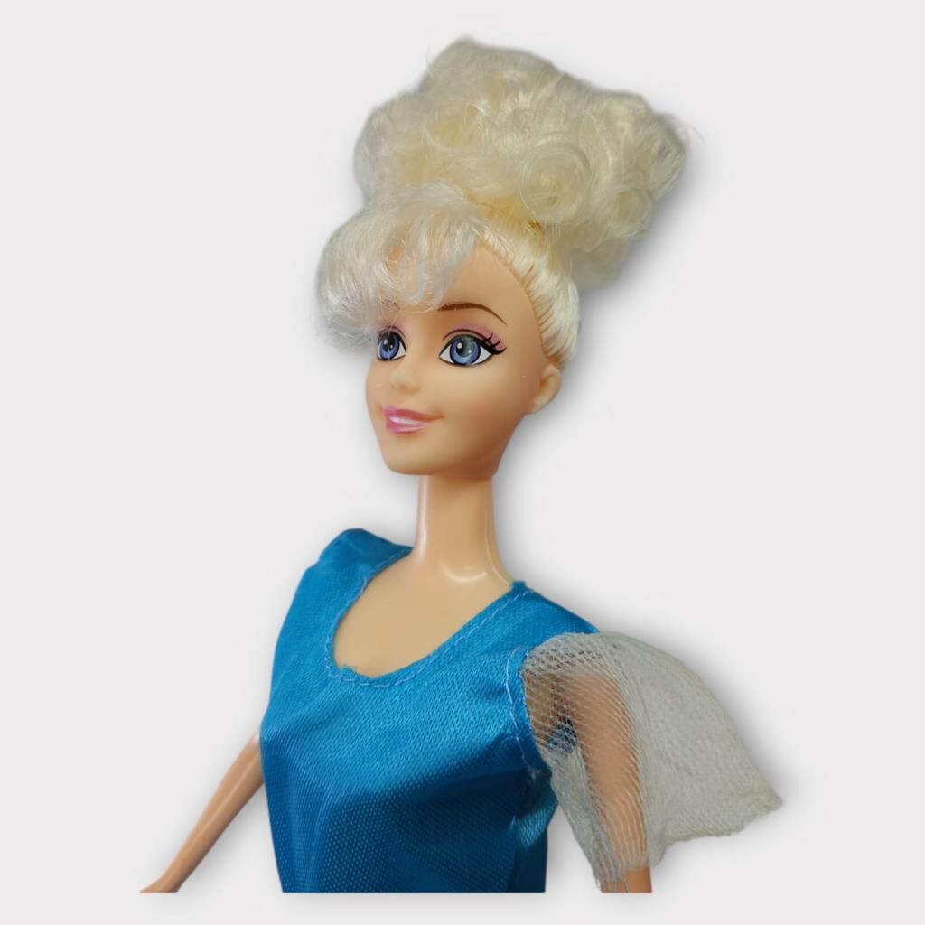 Prenses Bebekler  - Mavi̇ Elbi̇se